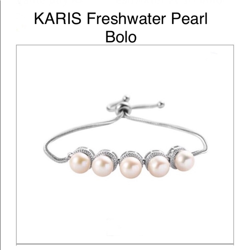 REAL Freshwater pearls adjustable bracelet